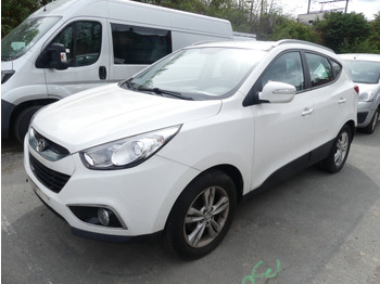מכונית HYUNDAI