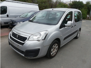 מכונית PEUGEOT