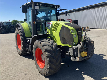 טרקטור חקלאי CLAAS Arion 640: תמונה 2