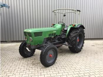 טרקטור חקלאי Deutz-Fahr D 7006 S: תמונה 1