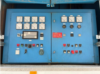 ערכת גנרטורים Cummins KTTA 19 G Leroy Somer 450 kVA Supersilent Mobiele generatorset op aanhanger: תמונה 4
