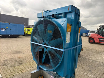 מנוע עבור ציוד לטיפול בחומרים Cummins KTTA 19 G Radiateur Koeler Radiator 700 PK: תמונה 2