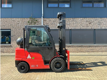 מלגזת LPG HYSTER
