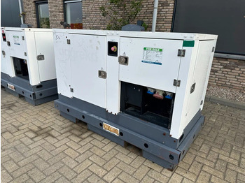 ערכת גנרטורים Iveco FPT F32 AM1A Leroy Somer 32 kVA Silent generatorset 667 hours !: תמונה 4