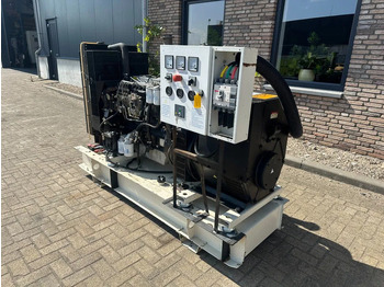 ערכת גנרטורים Perkins Stamford 100 kVA noodstroom generatorset: תמונה 2