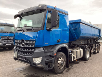 יחידת טרקטור MERCEDES-BENZ Arocs 1845