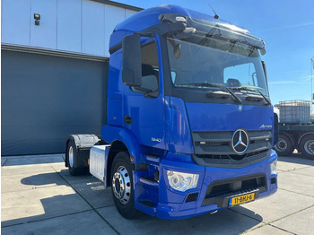 יחידת טרקטור MERCEDES-BENZ Actros 1940