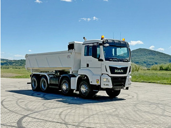 מזהיר MAN TGS 35.400