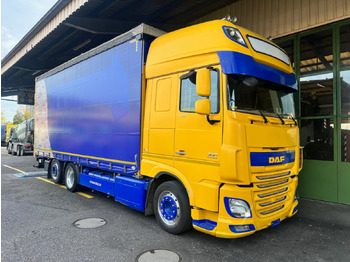 משאית וילונות צד DAF XF 510