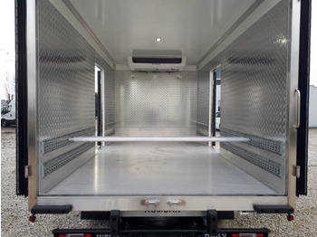כלי רכב מסחרי לקירור IVECO Daily 70c21