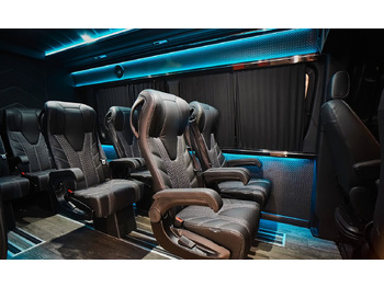 מיניבוס MERCEDES-BENZ Sprinter 319