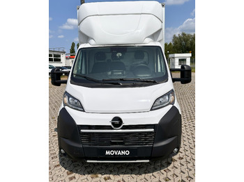 כלי רכב מסחרי עם תיבה OPEL