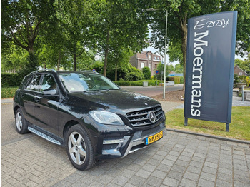 SUV MERCEDES-BENZ