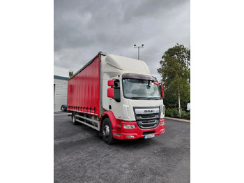 משאית וילונות צד DAF