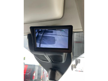 כלי רכב מסחרי עם לוח 2021 Low Mileage Ford Transit 350L Trend: תמונה 2