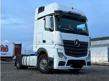 יחידת טרקטור MERCEDES-BENZ Actros 1845