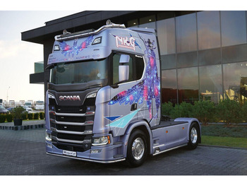 הַחכָּרָה Scania S 580 / V8 / ORGINALNA EDYCJA LIMITED / NR 010 / RETARDER / I-PA Scania S 580 / V8 / ORGINALNA EDYCJA LIMITED / NR 010 / RETARDER / I-PA: תמונה 2 הַחכָּרָה Scania S 580 / V8 / ORGINALNA EDYCJA LIMITED / NR 010 / RETARDER / I-PA Scania S 580 / V8 / ORGINALNA EDYCJA LIMITED / NR 010 / RETARDER / I-PA: תמונה 2