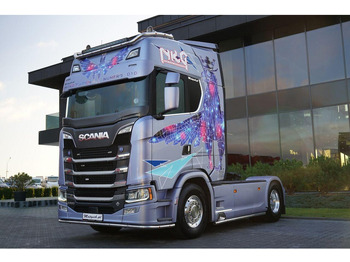 הַחכָּרָה Scania S 580 / V8 / ORGINALNA EDYCJA LIMITED / NR 010 / RETARDER / I-PA Scania S 580 / V8 / ORGINALNA EDYCJA LIMITED / NR 010 / RETARDER / I-PA: תמונה 1 הַחכָּרָה Scania S 580 / V8 / ORGINALNA EDYCJA LIMITED / NR 010 / RETARDER / I-PA Scania S 580 / V8 / ORGINALNA EDYCJA LIMITED / NR 010 / RETARDER / I-PA: תמונה 1