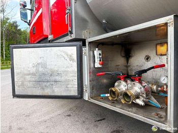 הַחכָּרָה  Scania  D 320 FIRE BRIGADE Tank 12,000 Litres Scania  D 320 FIRE BRIGADE Tank 12,000 Litres: תמונה 2