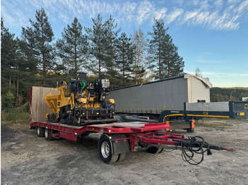 מרצף אספלט CATERPILLAR AP300