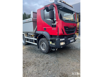 מזהיר IVECO Trakker