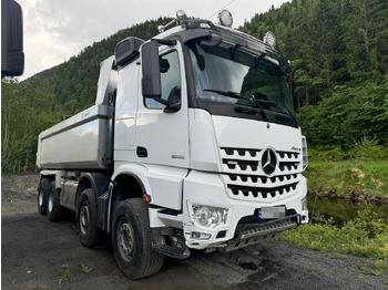 מזהיר MERCEDES-BENZ Arocs 3258