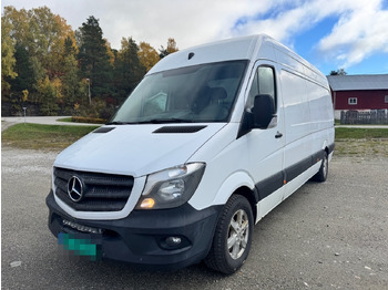 כלי רכב מסחרי עם לוח MERCEDES-BENZ Sprinter