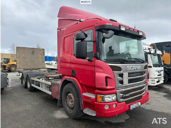 מוביל מכולות/ משאית החלפת גוף SCANIA P