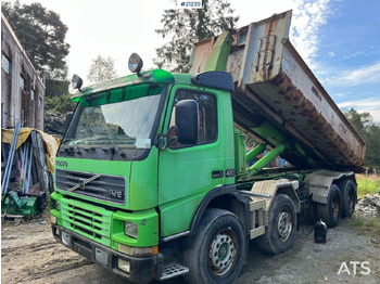 משאית הרמת וו VOLVO FM12
