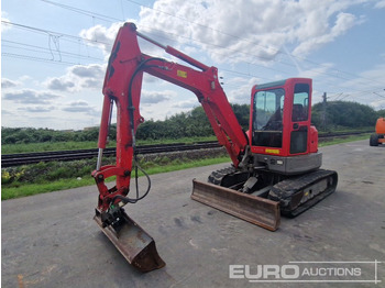 מיני מחפר BOBCAT E45