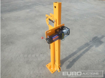 ציוד לטיפול בחומרים