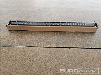 ציוד בנייה Unused 32" 300W Combo Beam LED Light Bar, Mounting Brackets, IP68 Waterproof: תמונה 5 ציוד בנייה Unused 32" 300W Combo Beam LED Light Bar, Mounting Brackets, IP68 Waterproof: תמונה 5