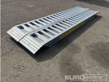 ציוד בנייה Aluminium Ramp (2 of) (250cm Length, 6Ton Capacity): תמונה 2