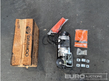 ציוד בנייה DAEWOO