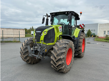 טרקטור חקלאי CLAAS Axion 810