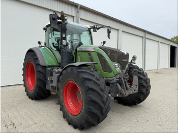 טרקטור חקלאי FENDT 724 Vario