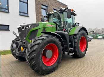 טרקטור חקלאי FENDT 933 Vario