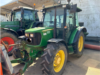 טרקטור חקלאי JOHN DEERE 5075E