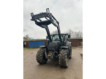 טרקטור חקלאי VALTRA N154