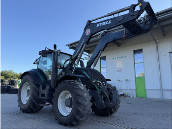 טרקטור חקלאי VALTRA T194