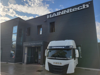 תא ופנים הרכב IVECO S-WAY