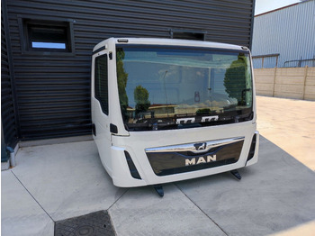 תא ופנים הרכב MAN