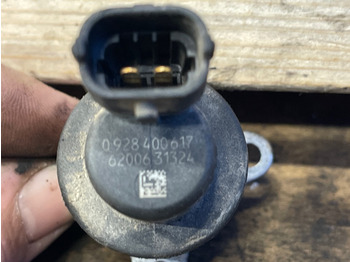 מערכת דלק עבור משאית MAN FUEL VALVE 0928400617: תמונה 2 מערכת דלק עבור משאית MAN FUEL VALVE 0928400617: תמונה 2