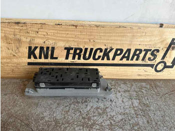 אורות/ תאורה עבור משאית SCANIA ROOF LAMP 2242539: תמונה 2 אורות/ תאורה עבור משאית SCANIA ROOF LAMP 2242539: תמונה 2