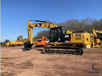 מחפר CATERPILLAR 325D