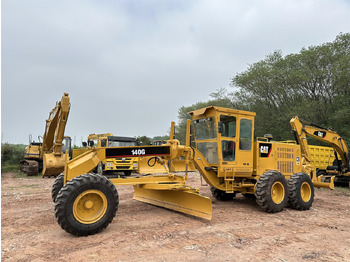 מפלסת CATERPILLAR 140G: תמונה 4