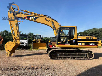 מחפר סורק CATERPILLAR 320B