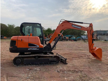 מחפר DOOSAN DX55