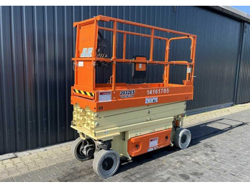 מעלית מספריים JLG