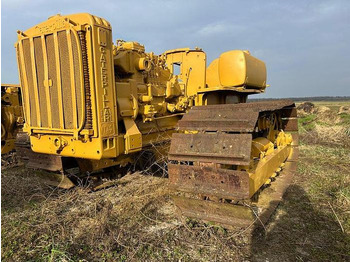 דחפור CATERPILLAR D4